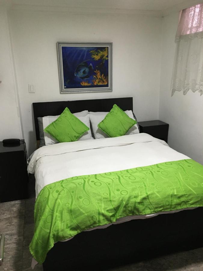 Hotel Fenix Real Богота Экстерьер фото